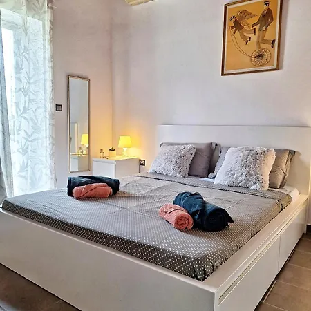 Dom wakacyjny Lemami Seafront *