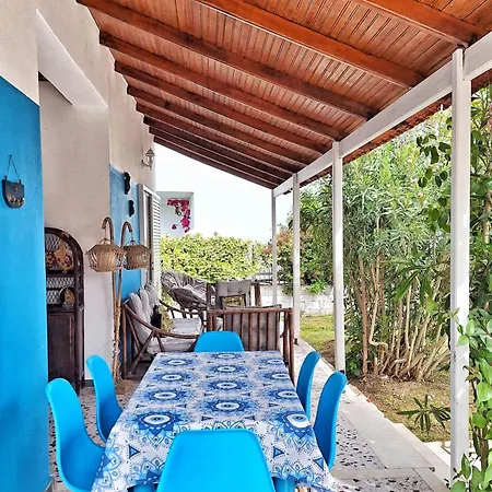 Dom wakacyjny Lemami Seafront *