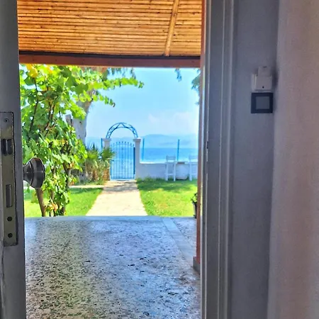 Lemami Seafront * Kávos