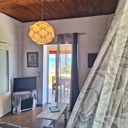 Hébergement de vacances Lemami Beachfront *